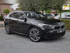 BMW X2 - XDrive25e Executive M-Sport 220 PK Dealer o.h Head-Up Camera Leder LED 19''