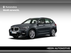 BMW X1 - xDrive25e | M-Sport | 18" | Navi | Hooggl. Shadow Line | Stoelverw. | PDC