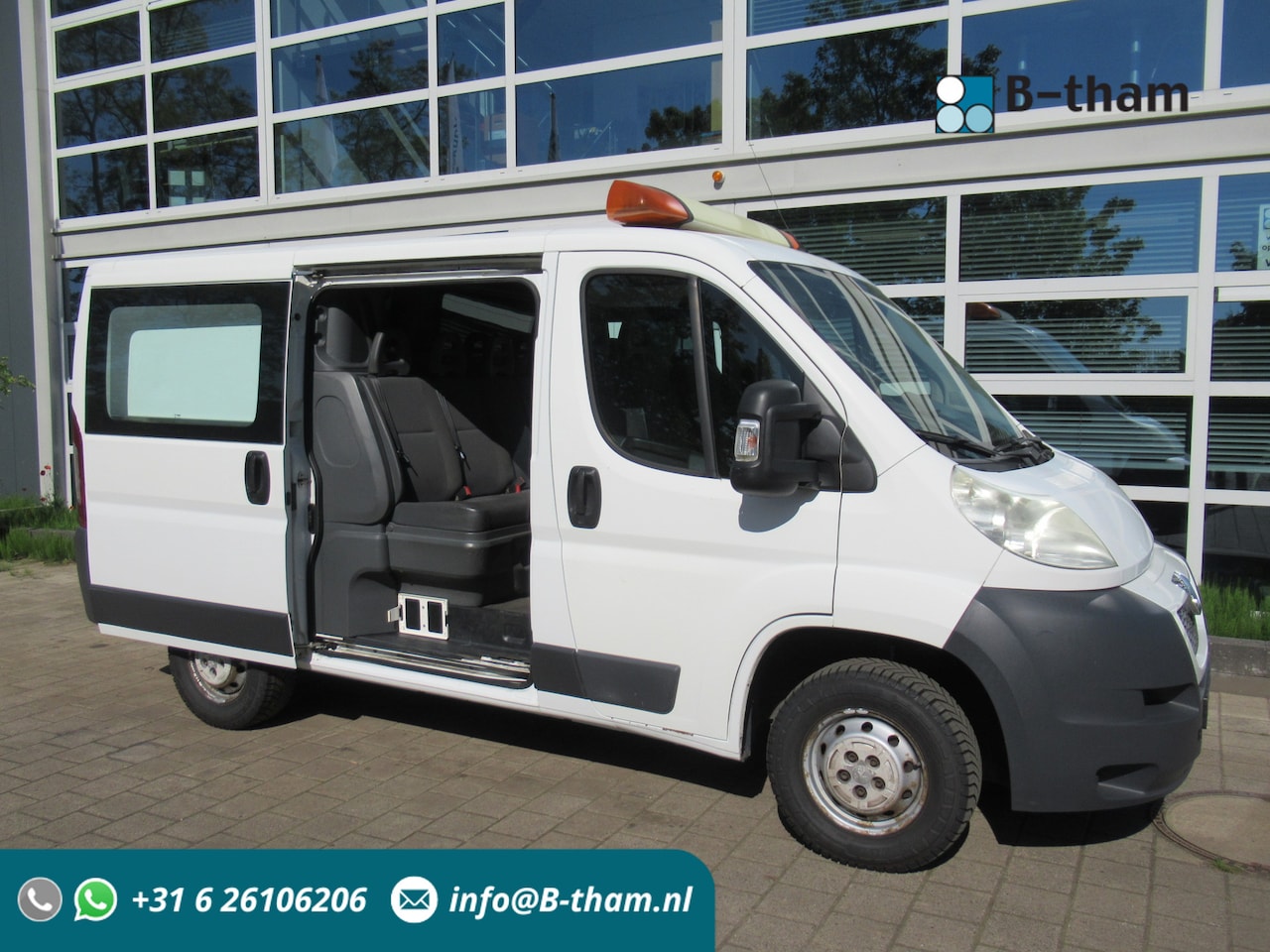 Peugeot Boxer - 330 2.2 HDI 96KW L1H1 DOKA Dubbelcabine AIRCO P+ - AutoWereld.nl