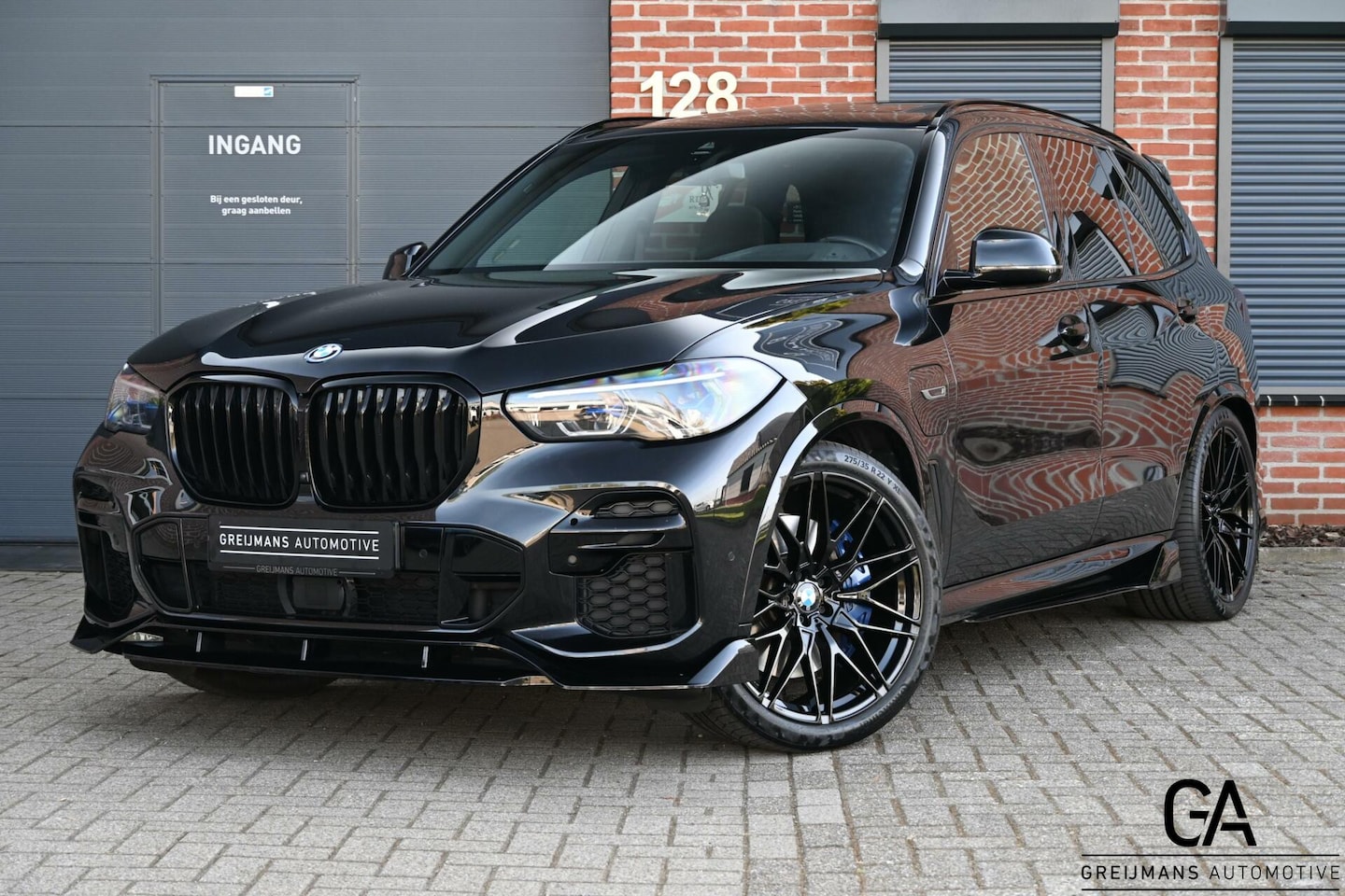 BMW X5 - xDrive45e |M-Sport|LASER|PANO|4-Wielbest|Full in PPF|SOFTCLOSE|TREKHAAK|360|CARBON - AutoWereld.nl