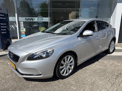 Volvo V40 - 1.6 T2 Momentum Trekhaak Cruise Control