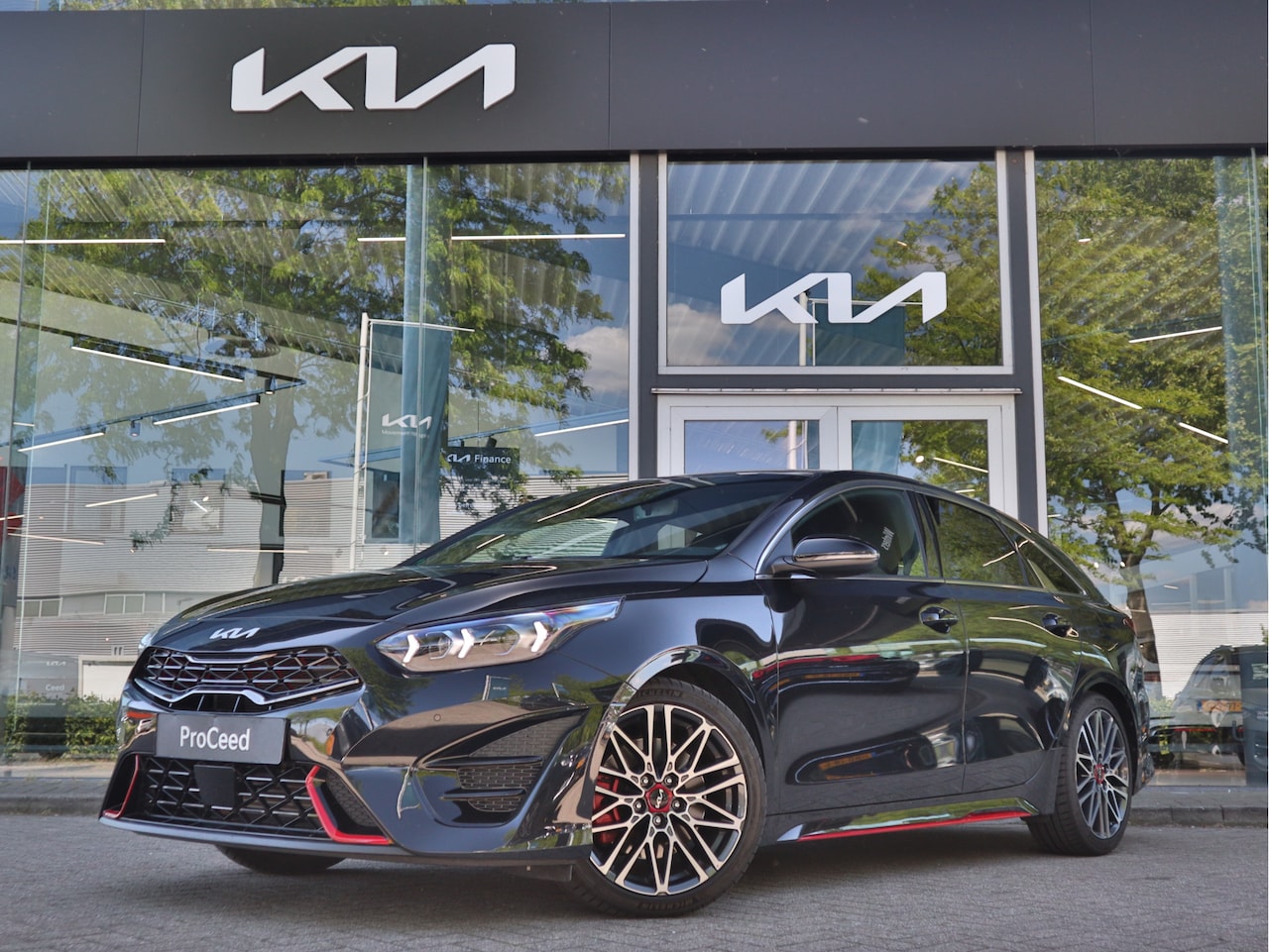 Kia Pro cee'd - 1.6 T-GDi GT | 204PK | GT | Navigatie | Digitaal Dashboard | Afneembare Trekhaak | - AutoWereld.nl