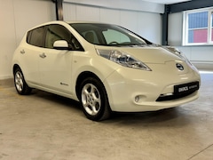Nissan LEAF - Base 24 kWh (Clima / Camera / Cruise / NAP)