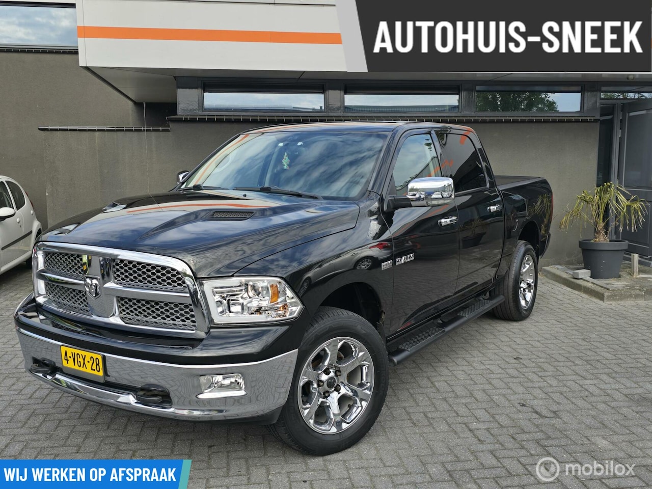 Dodge Ram 1500 - 5.7 V8 Crew Cab 5'7 / Lees tekst! Youngtimer - AutoWereld.nl