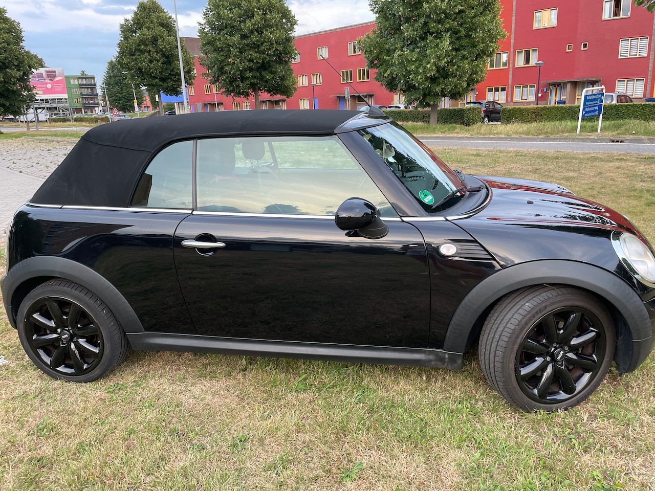 MINI Cabrio - 1.6 Cooper - AutoWereld.nl