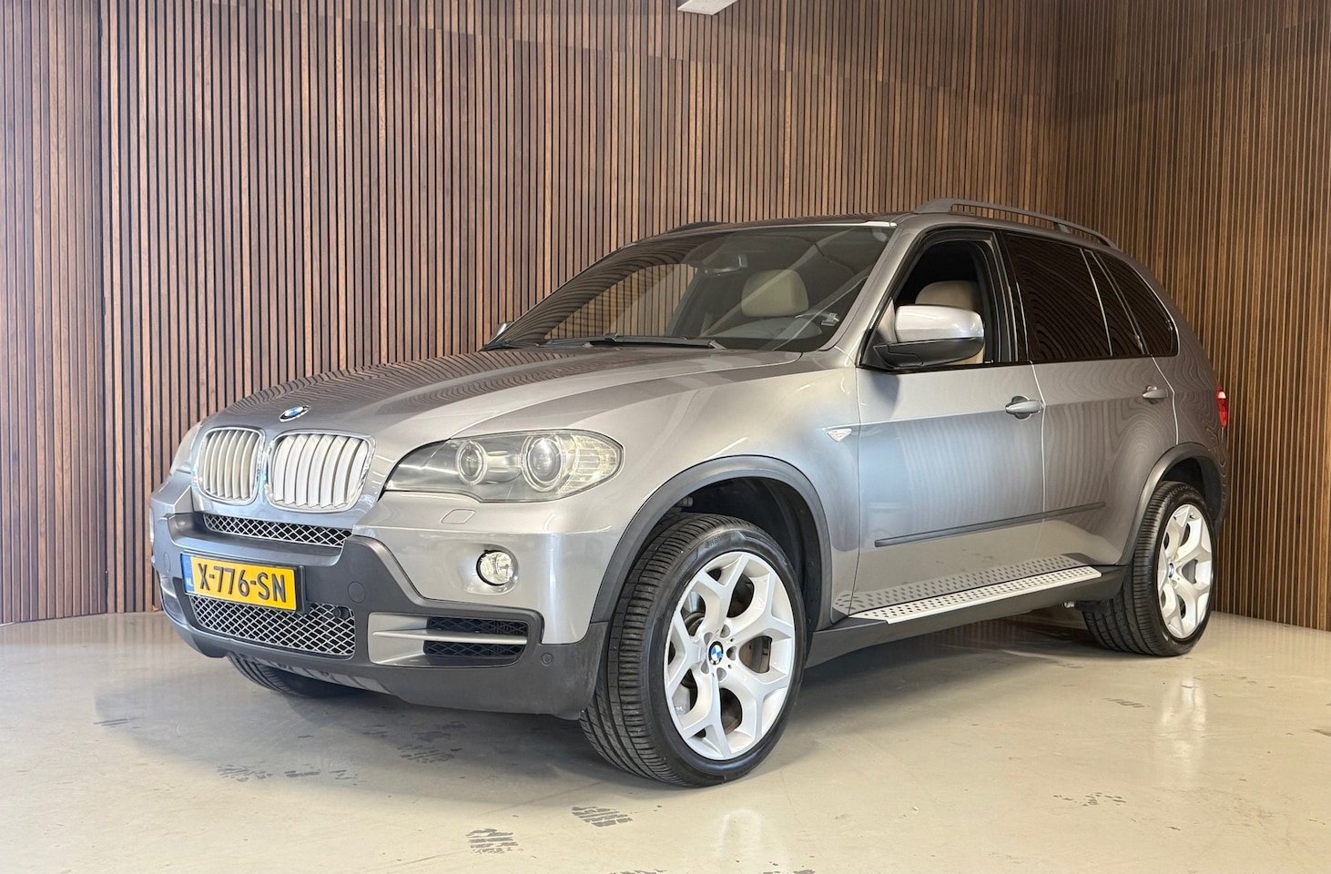 BMW X5 - XDrive48i - Youngtimer - Carplay - - AutoWereld.nl