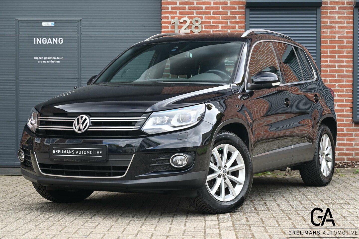 Volkswagen Tiguan - 1.4 TSI NAVI|CAMERA|XENON|STOELVERWARMING - AutoWereld.nl
