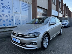 Volkswagen Polo - 1.0 TSI Highline 116 pk LED Stlvw CarPlay Cruise Navi Climatic Garantie PDC