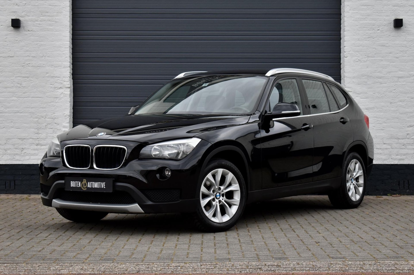 BMW X1 - SDrive18i | Cruise | Clima | Stoelverwarming - AutoWereld.nl