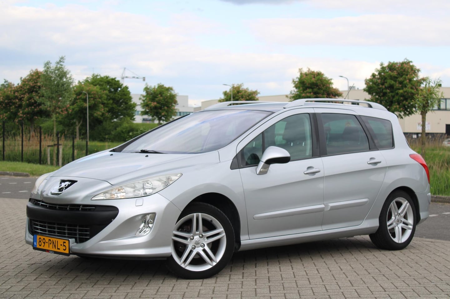 Peugeot 308 SW - 1.6 VTi Sportium l Airco l Elek Pak l Trekh - AutoWereld.nl