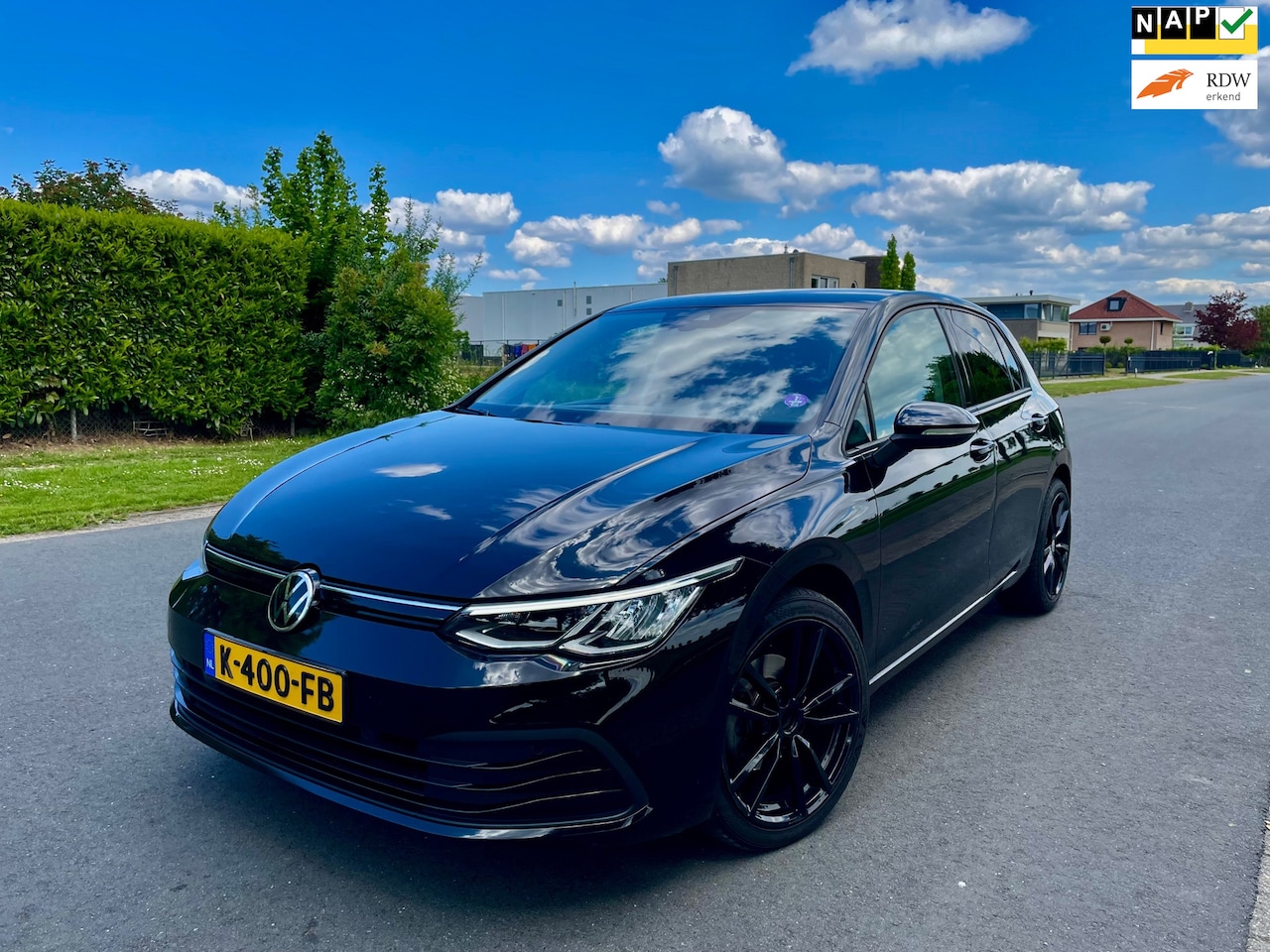 Volkswagen Golf - 1.5 TSI Style VIRTUAL/CLIMA/NAVI - AutoWereld.nl