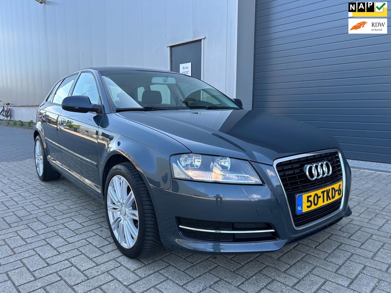 Audi A3 Sportback - 1.2 TFSI Attraction Pro Line Business 1.2 TFSI Attraction Pro Line Business - AutoWereld.nl