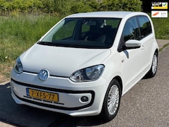 Volkswagen Up! - 1.0 high up BlueMotion 5-Drs Airco NavigatieAudio-CD/MP3 PDC Cruisecontrol Electric pakket