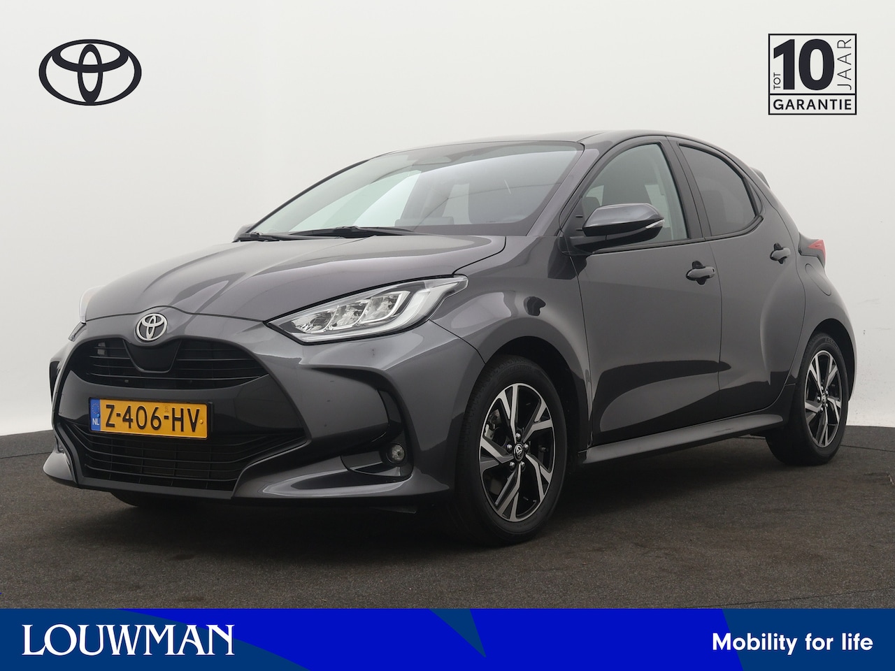Toyota Yaris - 1.5 Hybrid 115 First Edition | 1e Eigenaar | BTW'er | Dealer Onderhouden | Apple Carplay / - AutoWereld.nl