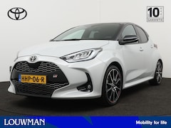 Toyota Yaris - 1.5 Hybrid GR Sport Limited | Sportstoelen | Navigatie | Stoelverwarming | 18 inch LM Velg