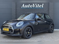 MINI Mini-Electric - Cooper SE | Panodak | PDC | Camera | Sportstoelen | Sportstuur | LED