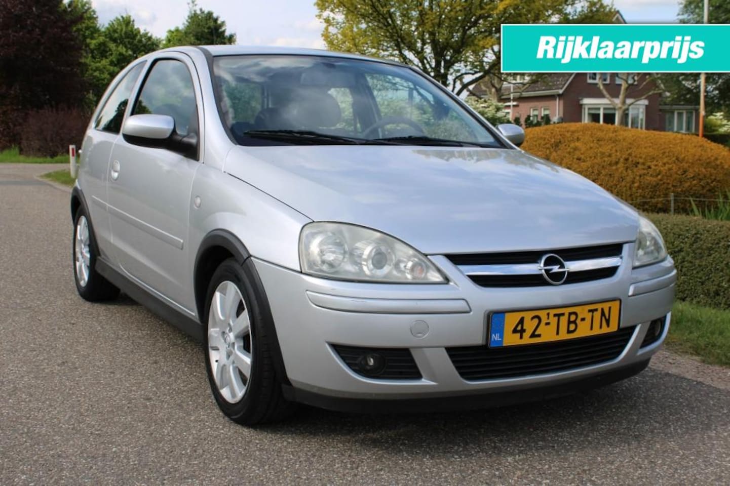 Opel Corsa - 1.2-16V Silverline 3-drs Airco/Elek pakket - AutoWereld.nl