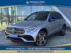 Mercedes-Benz GLC-klasse - 300e 4MATIC AMG Night Pakket 320pk Panoramadak / 360 Camera / Stoelverwarming