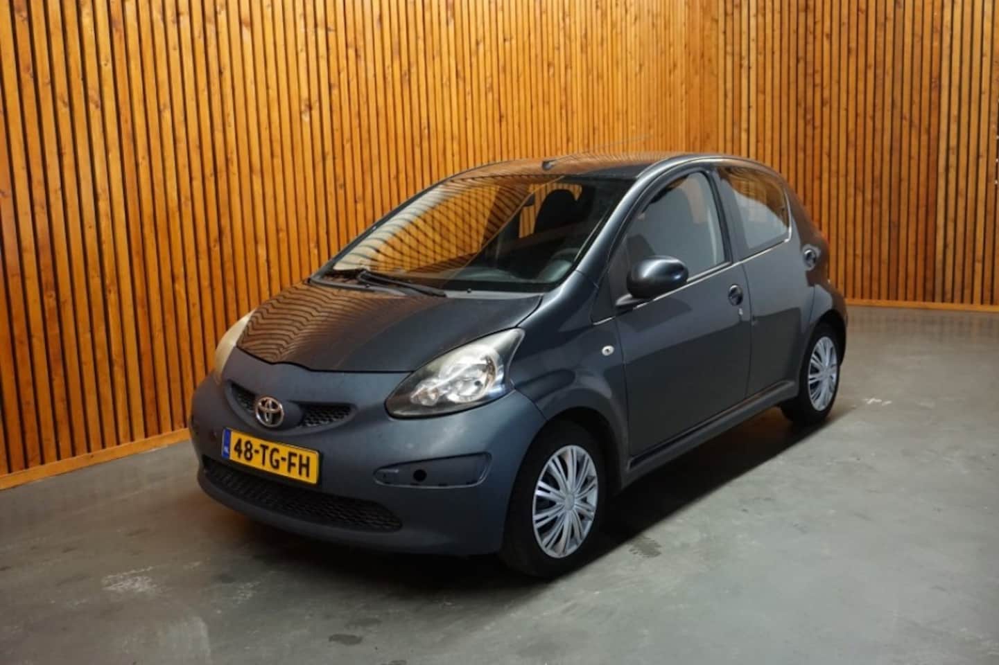 Toyota Aygo - 1.0 12v 5DRS/ AIRCO/ AUDIO - AutoWereld.nl