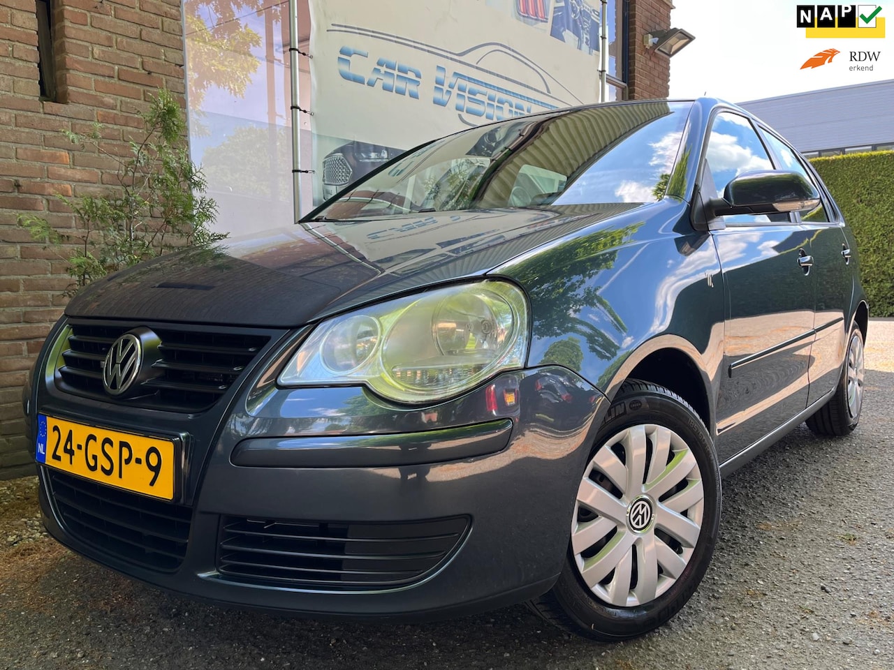 Volkswagen Polo - 1.4-16V Optive|Trekhaak|Airco|5-deurs| - AutoWereld.nl