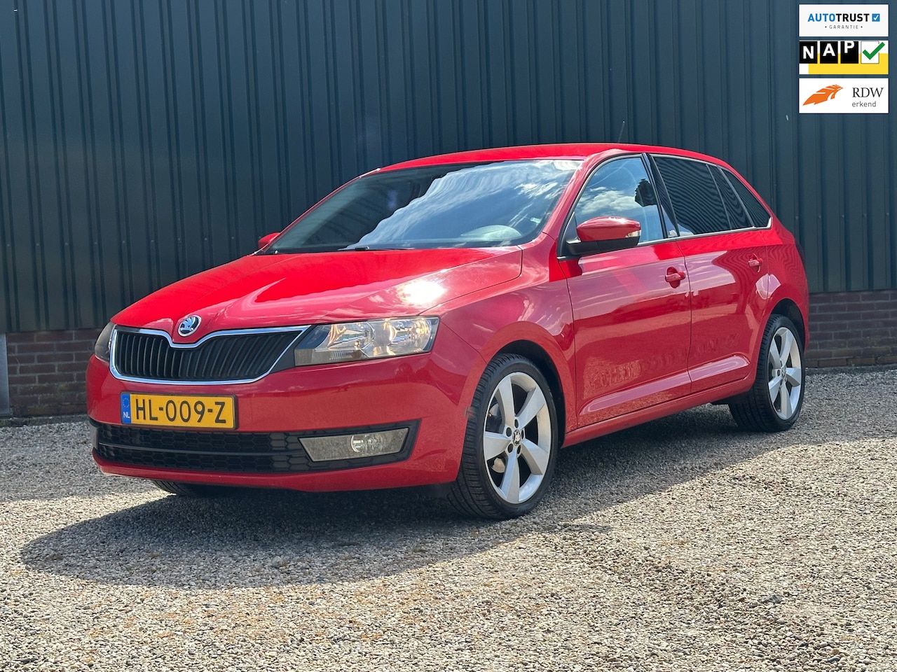 Skoda Rapid Spaceback - 1.2 TSI Greentech Edition/Automaat/Trekh/Nav enz - AutoWereld.nl