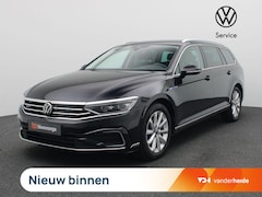Volkswagen Passat Variant - 1.4 TSI PHEV GTE Business 218PK DSG Matrix led, trekhaak, adaptive cruise, side assist, st
