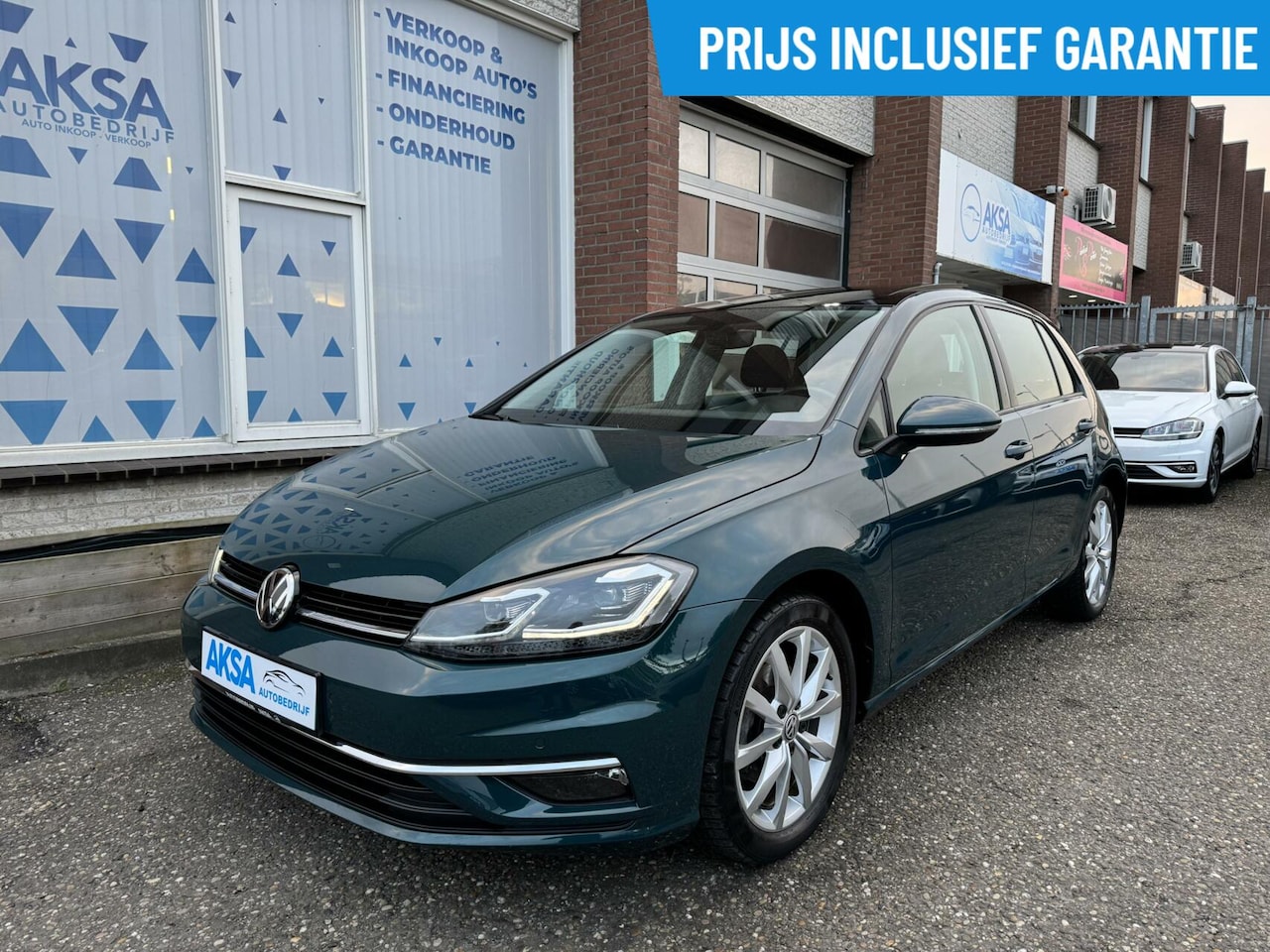 Volkswagen Golf - 1.4 TSI Highline 125pk Pano/DSG/Led/Navi/DynamicLight/Draadloos/Garantie - AutoWereld.nl