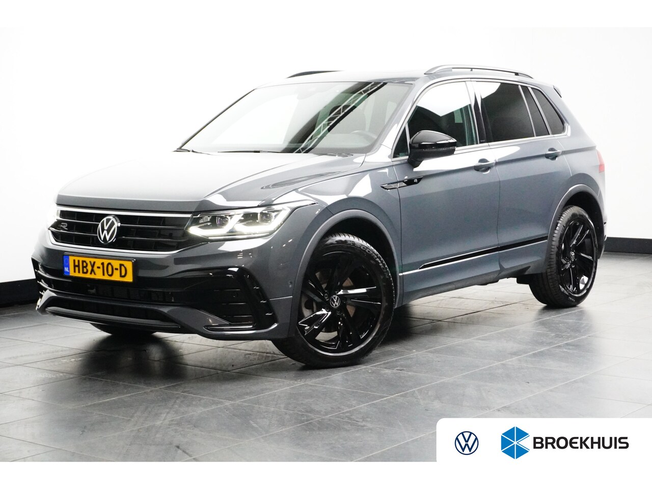Volkswagen Tiguan - 2.0 TSI 190PK DSG-7 4Motion | TREKHAAK | NAVIGATIE | CAMERA | AUTO A. KLEP - AutoWereld.nl
