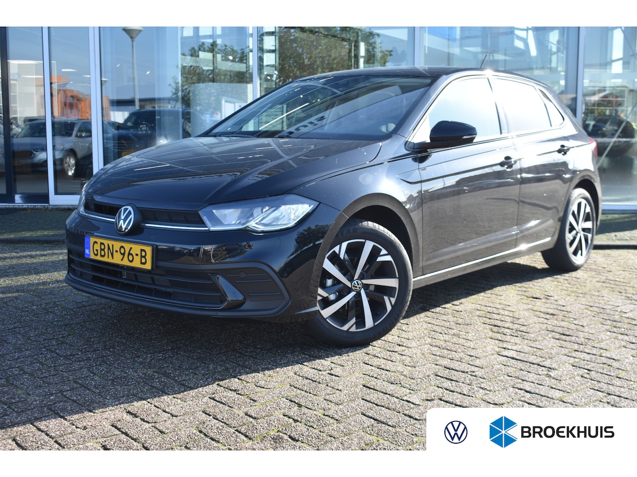 Volkswagen Polo - 1.0 TSI 95PK Life Edition | CAMERA | NAVI BY APP | ADAPT. CRUISE | PARKEERSENSOREN - AutoWereld.nl