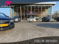 Volkswagen T-Roc - 1.5 TSI Style 150PK Trekhaak afneembaar Zwart Dak Navi Led koplampen plus