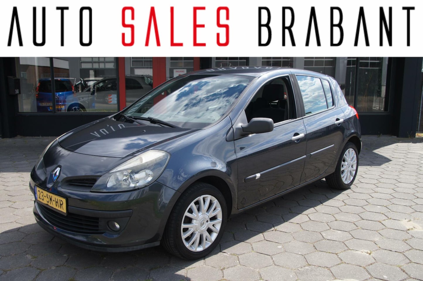 Renault Clio - 1.4-16V Team Spirit 1.4-16V Team Spirit - AutoWereld.nl