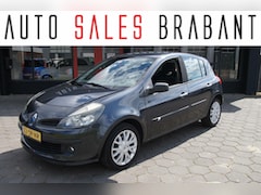 Renault Clio - 1.4-16V Team Spirit