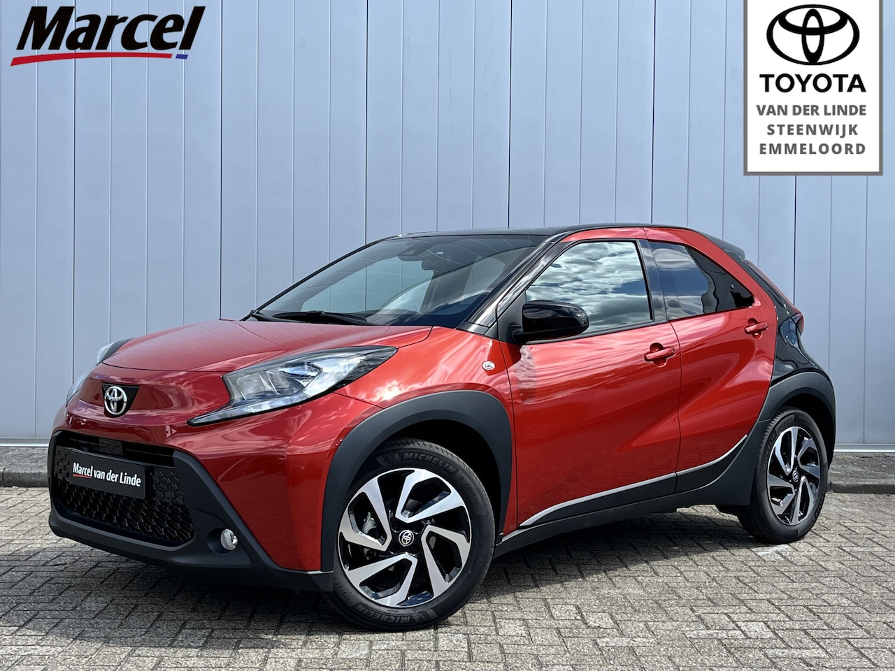Toyota Aygo X - 1.0 VVT-i S-CVT Automaat Pulse Cruise Camera Apple Carplay - AutoWereld.nl