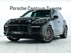 Porsche Cayenne - GTS