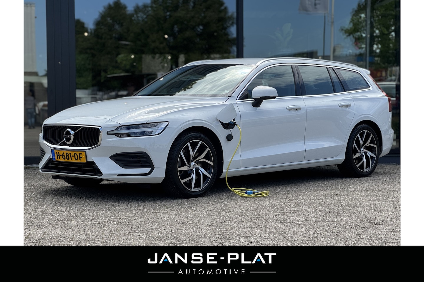 Volvo V60 - 2.0 T6 TE AWD Momentum Pro Trekhaak | Leder | - AutoWereld.nl