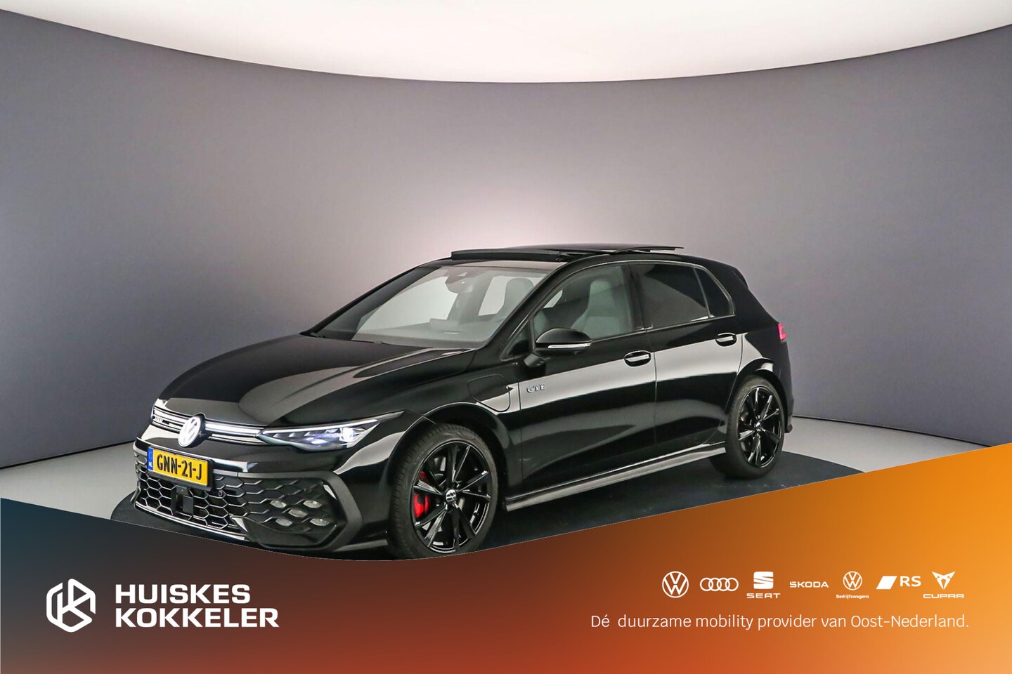 Volkswagen Golf - GTE 1.5 TSI eHybrid 272pk DSG Automaat Black style, Panoramadak, Adaptive cruise control, - AutoWereld.nl