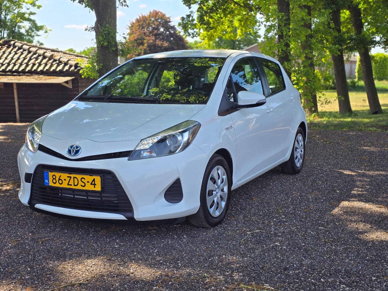 Toyota Yaris - 1.5 Full Hybrid Aspiration 1.5 Full Hybrid Aspiration - AutoWereld.nl