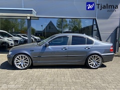 BMW 3-serie - 325i Executive