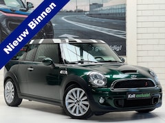 MINI Clubman - 1.6 Cooper S Chili 184 PK Turbo / Origineel Nederlands / Airco / Navigatie / Keyless / Led
