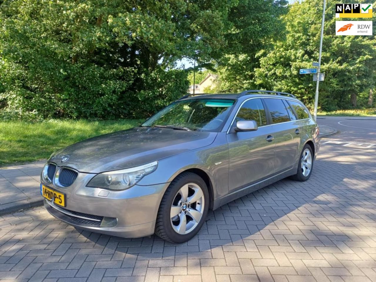 BMW 5-serie Touring - 520i Corporate Lease Business Line - AutoWereld.nl