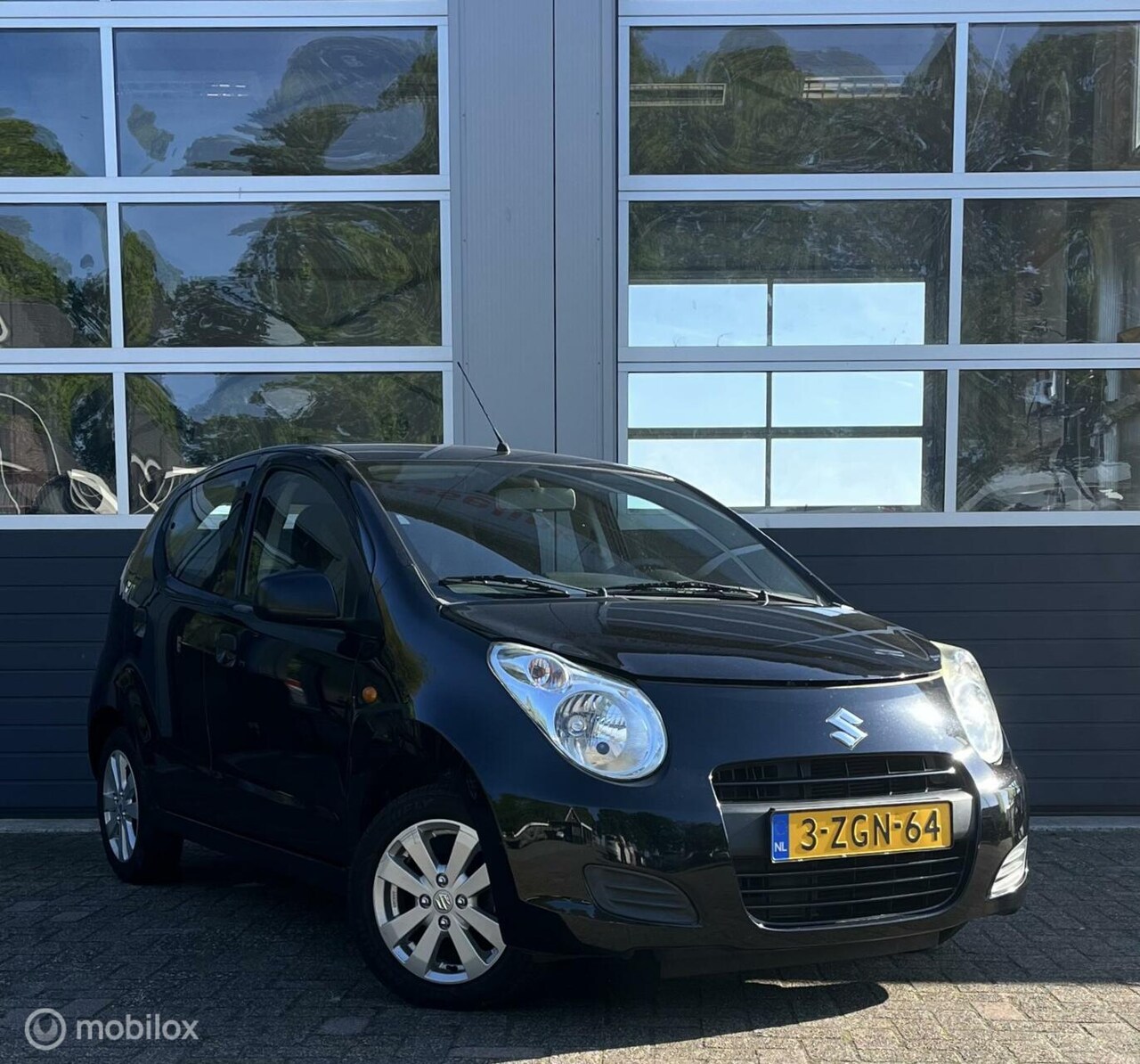 Suzuki Alto - 1.0 Celebration EASSS 1.0 Celebration EASSS - AutoWereld.nl