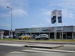 Suzuki Vitara - 1.4 Boosterjet Stijl Automaat Pano Trekhaak All season Rijklaarprijs | 12 Maanden Garantie
