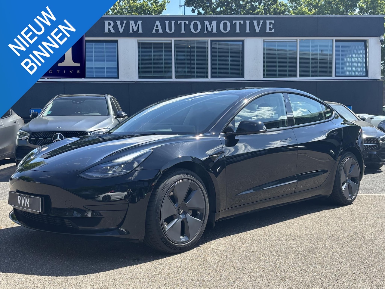Tesla Model 3 - Standard RWD Plus 60 kWh AUTOPILOT | LEDER | RIJKLAAR INCL. 12 MND,. BOVAGGARANTIE - AutoWereld.nl