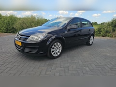 Opel Astra - 1.4 Enjoy 2004 nieuwe APK