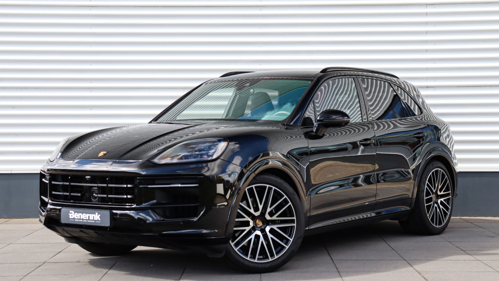 Porsche Cayenne - 3.0 E-Hybrid SportDesign | Head-up | Achterasbesturing | Panoramadak | BOSE Sound | Sportu - AutoWereld.nl