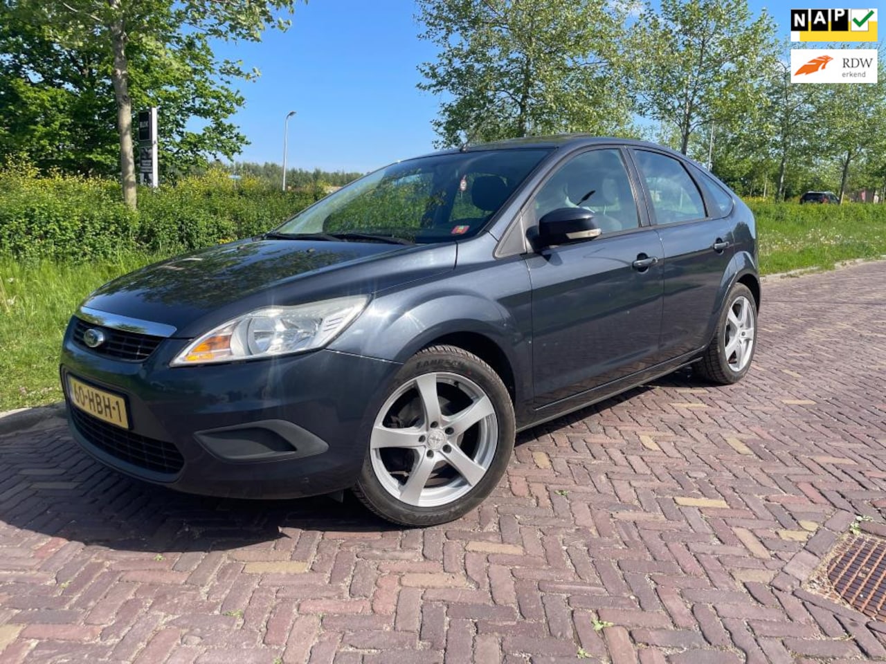 Ford Focus - 1.6 Trend-Airco- kanteldak - AutoWereld.nl