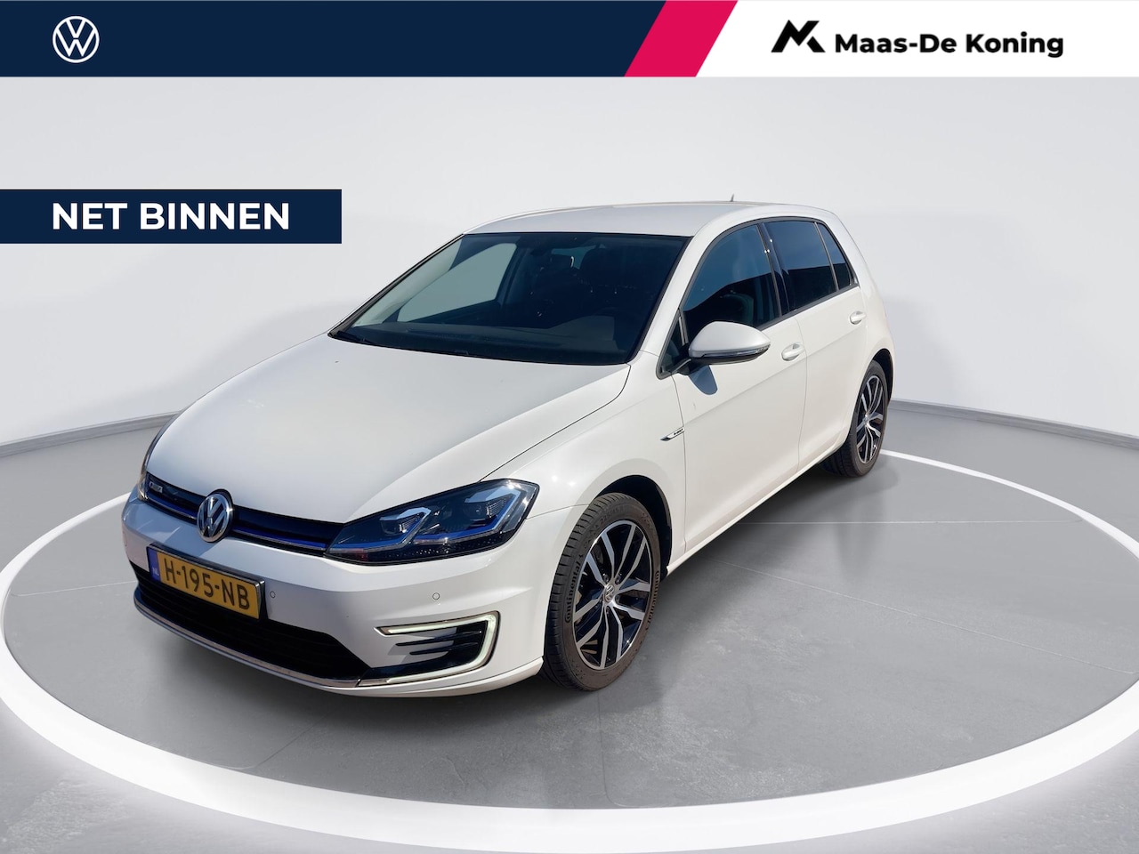 Volkswagen e-Golf - E-DITION · Navigatie · LED · Parkeersensoren + camera · - AutoWereld.nl