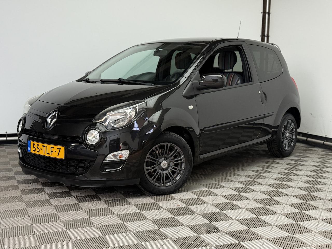 Renault Twingo - 1.2 16V Collection Airco Cruise LM14" 1e Eigenaar - AutoWereld.nl