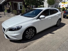 Volvo V40 - 2.0 D2 R-Design Business