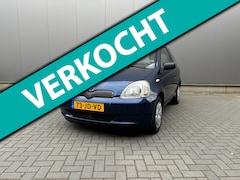 Toyota Yaris - 1.3-16V VVT-i Luna